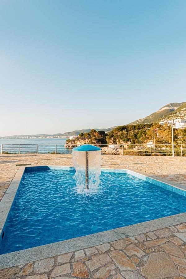 Villa Amos At Aquamarine Residence Vlorë Exterior foto